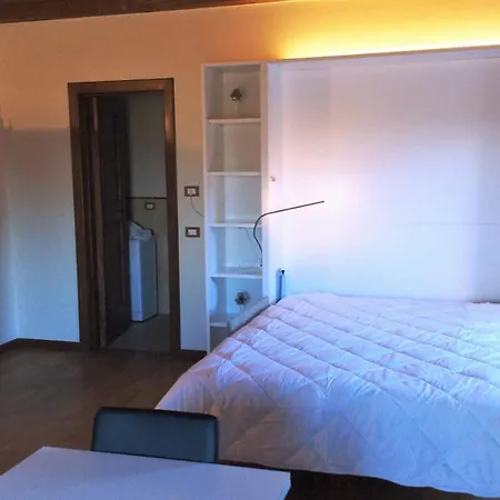 Conti Zambonelli サン・ジョヴァンニ・イン・ペルシチェート