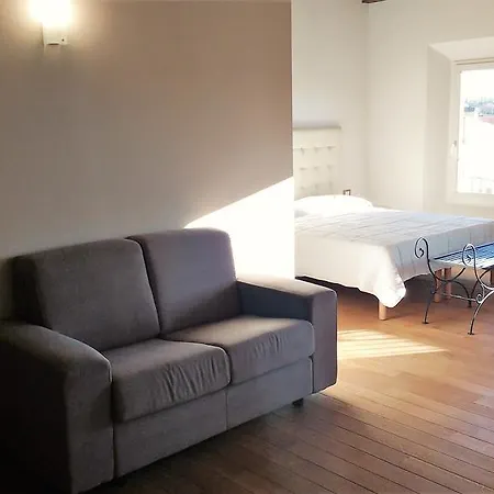 Conti Zambonelli 別荘