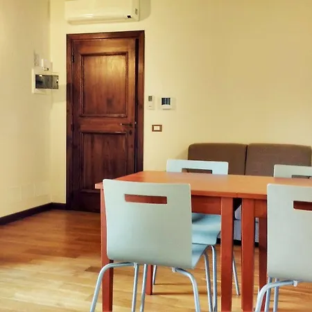 Conti Zambonelli 別荘 サン・ジョヴァンニ・イン・ペルシチェート