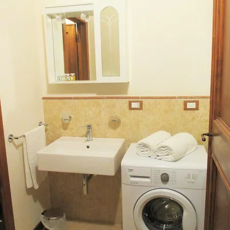 Conti Zambonelli * サン・ジョヴァンニ・イン・ペルシチェート